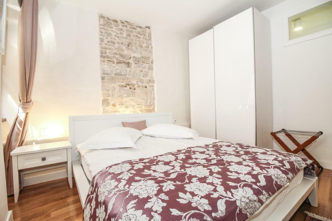 Villa Castel Bale Ngoại thất bức ảnh