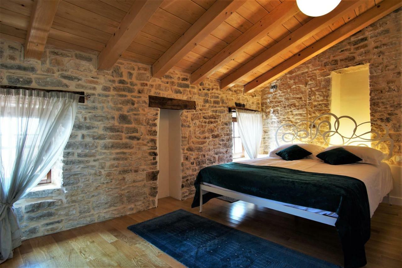 Villa Castel Bale Ngoại thất bức ảnh